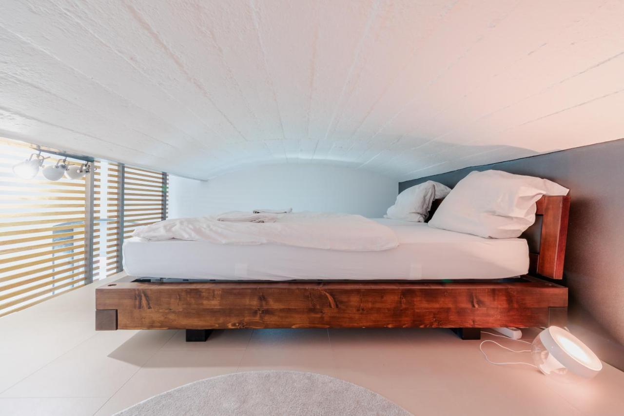 Design Loft - calm - stylisch - central location near Staatstheater&RMCC Wiesbaden Buitenkant foto